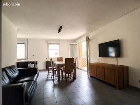 appartement 3 pièces 65 m²