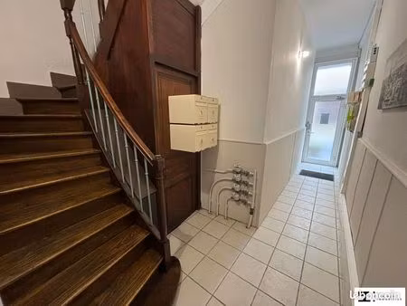 immeuble 5 pièces 300 m²