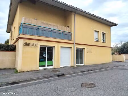 local bureaux et/ou commerce à louer