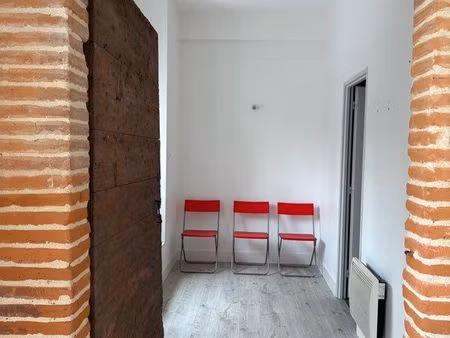 local professionnel 21m2 - domaine de la terrasse- carbonne