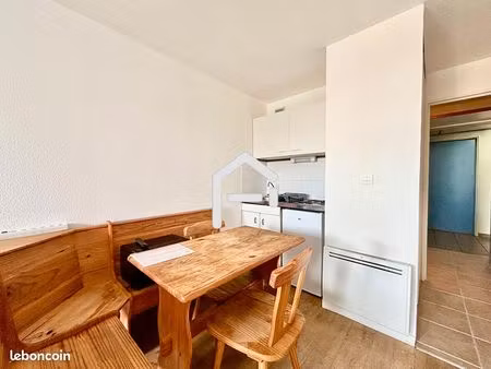 studio 1 pièce 22 m²
