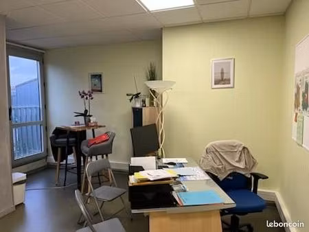 bureau 23m² à louer