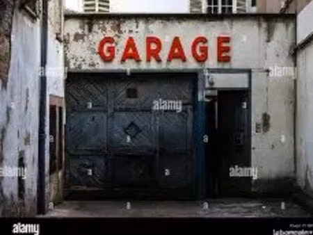 recherche grand garage ou entrepôt