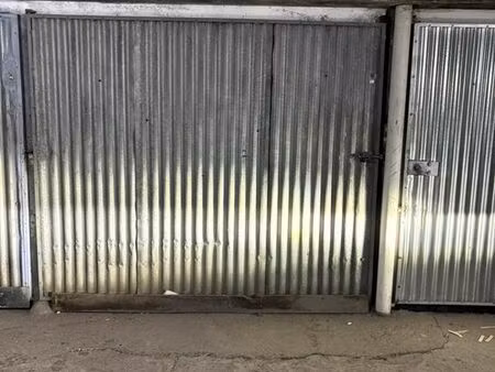 parking garage double