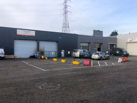 bien professionnel à louer à antwerpen € 2.000 (lniut) - dg real estate | zimmo