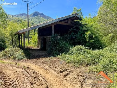 grange 1 pièce 70 m²