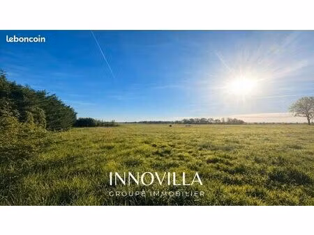 terrain 710 m² villaries