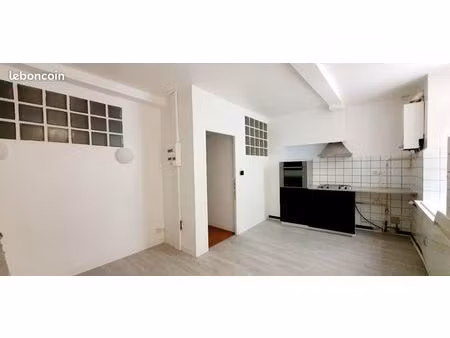 immeuble 180 m² montrejeau