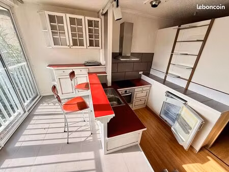 appartement 1 pièce 45 m²