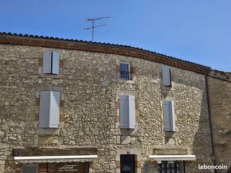 appartement 4 pièces 70 m²