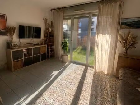 appartement t2 45m2 avec parking  balcon et clim - toulouse/pech-david
