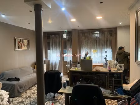 pantin proche canal/ hotel social 15/19 chambres. salle de restaurant et bar possible. ext