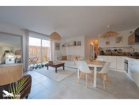 appartement 4 pièces 82 m²