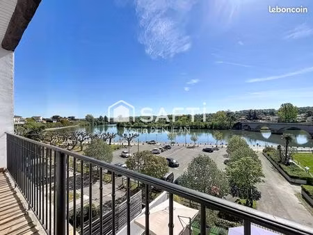 propriété 6 pièces 198 m²