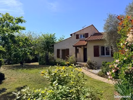 vends maison la salvetat saint gilles