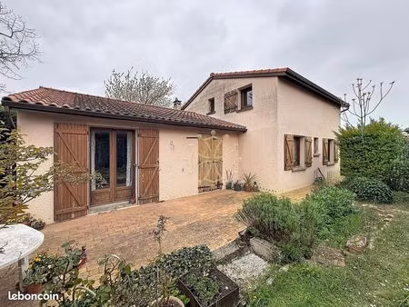 maison 7 pièces 127 m²