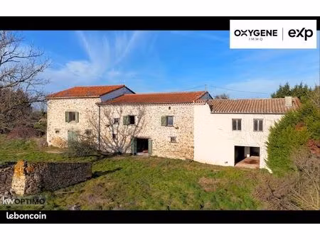 villa 6 pièces 320 m²