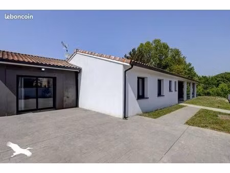 maison 5 pièces 150 m²