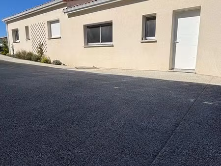 maison 4 chambres  jardin  piscine  vue dégagée