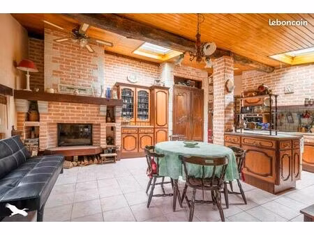 maison de ville 9 pièces 187 m²