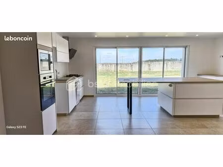 maison 4 pièces 151 m²