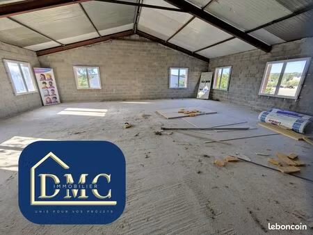 local 180 m² miremont