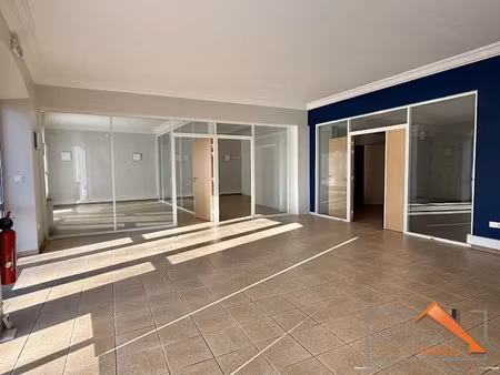 vente locaux professionnels 0 pièces 249 m² à salies-du-salat (31260)  189 900 €