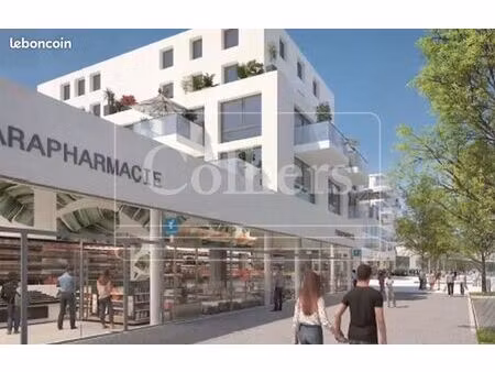 local commercial 1 495 m²