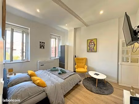 studio 1 pièce 26 m²