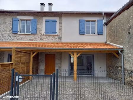 maison à louer à bordes de rivière