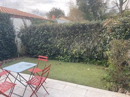 mérignac – t1 bis meublé avec terrasse  jardin privatif et parking