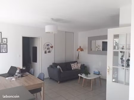 t2 mérignac 49m²