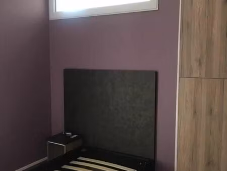 chambre 1 pièce 11 m²