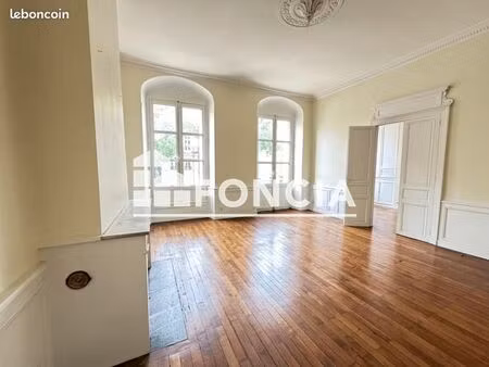 appartement 3 pièces 80 m²