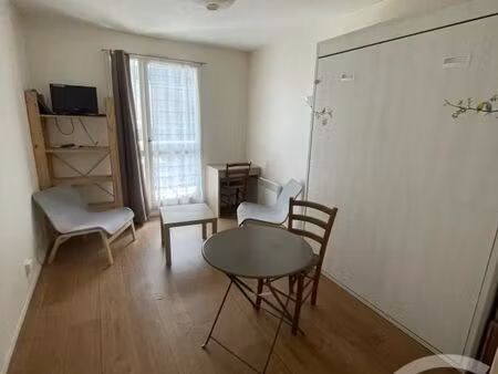 appartement 1 pièce 19 m²