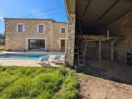 immeuble 190 m² la sauve