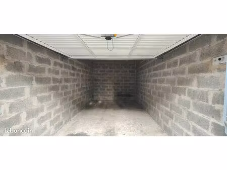 a louer garage 16 m2