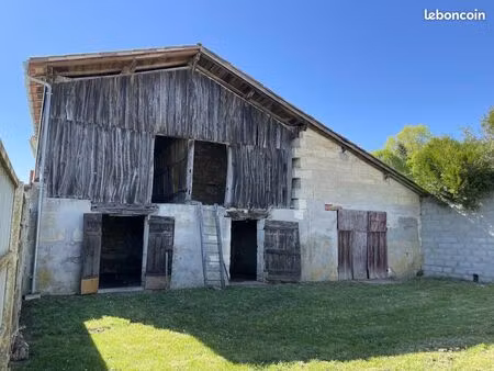 marsas 33620 grange à rénover beau potentiel