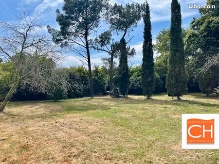 terrain 1 000 m² saint martin du bois