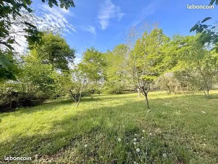 terrain 600 m² cenac