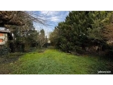 terrain 235 m² begles