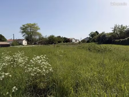 terrain 3202 m² blaye