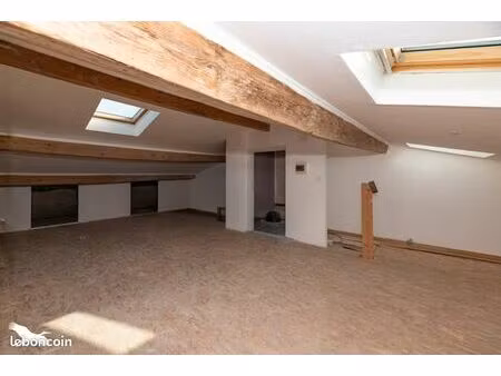 maison 7 pièces 200 m²