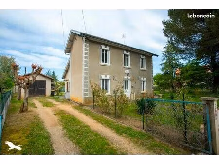 maison de ville 5 pièces 133 m²