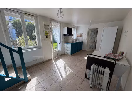 location appartement  m² t-3 à coulommiers  797 €