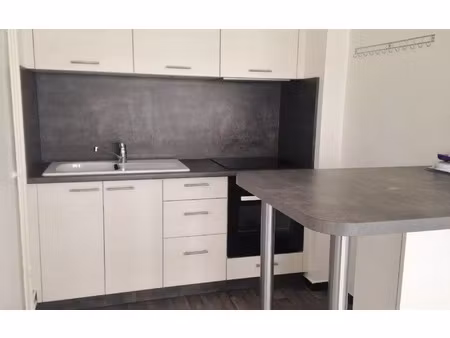 location appartement  m² t-2 à nancy  590 €