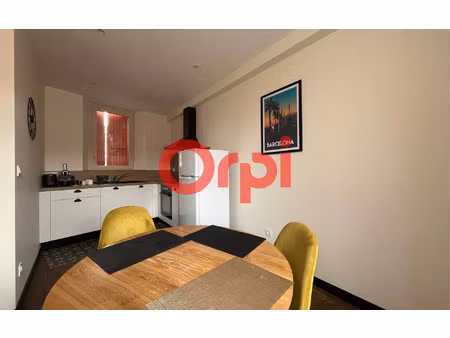 location maison  m² t-4 à catllar  810 €