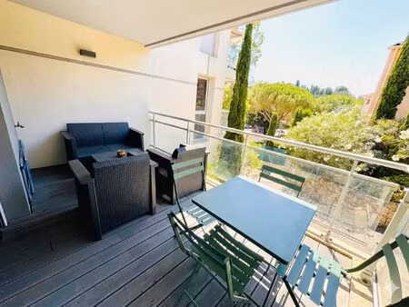 cannes 2 pièces meublé garage  cave et terrasse