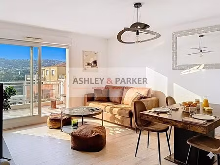 bel appartement t3 lumineux - dernier étage avec piscine - nice ouest