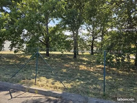 terrain 520 m² lormont